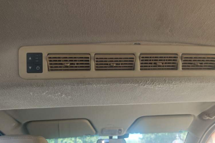 Used Wuling Hongguang 2014 1.5L S Standard Version Headliner