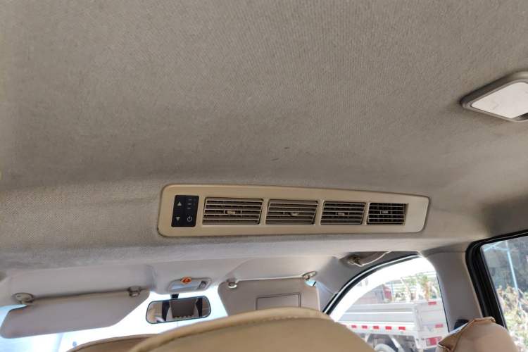 Used Wuling Hongguang 2014 1.2L S Standard Version China IV Standard Headliner