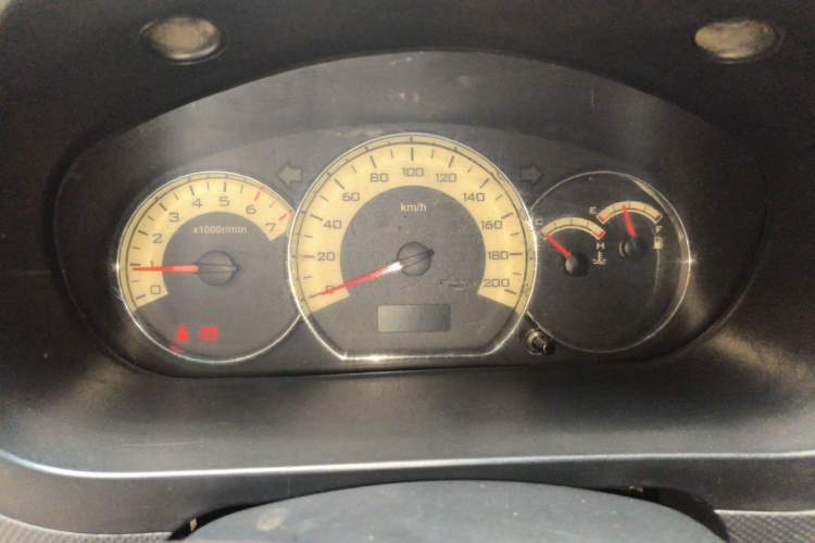 Used Wuling Hongguang 2014 1.5L S Luxury Model Instrument Cluster