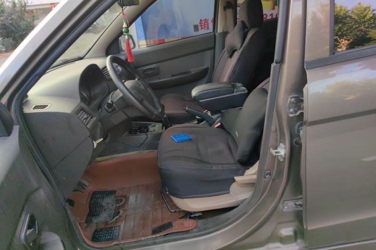 Used Wuling Hongguang 2014 1.5L S Standard Version Left Front Seat