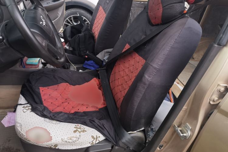 Used Wuling Hongguang 2014 1.2L Base Model China IV Left Front Seat