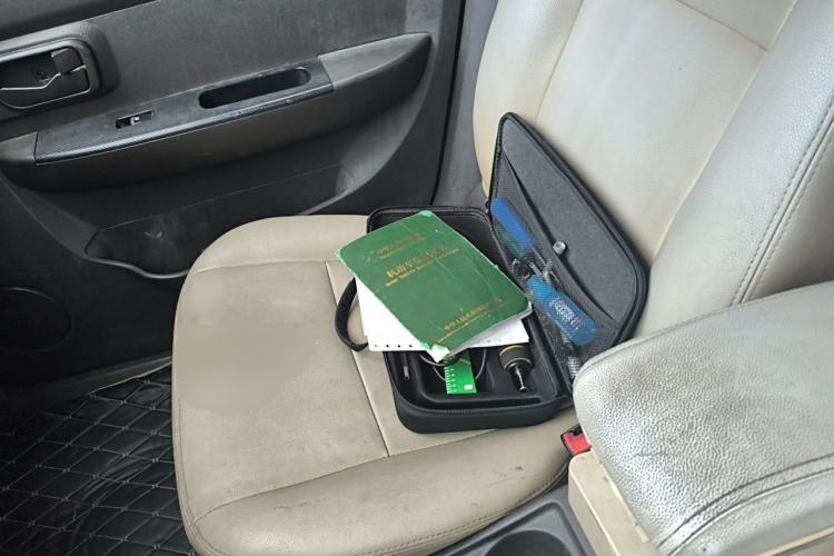 Used Wuling Hongguang 2014 1.5L Base Version Left Rear Seat