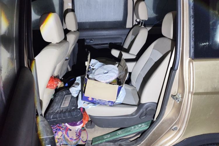 Used Wuling Hongguang 2014 1.5L Standard Version Left Rear Seat