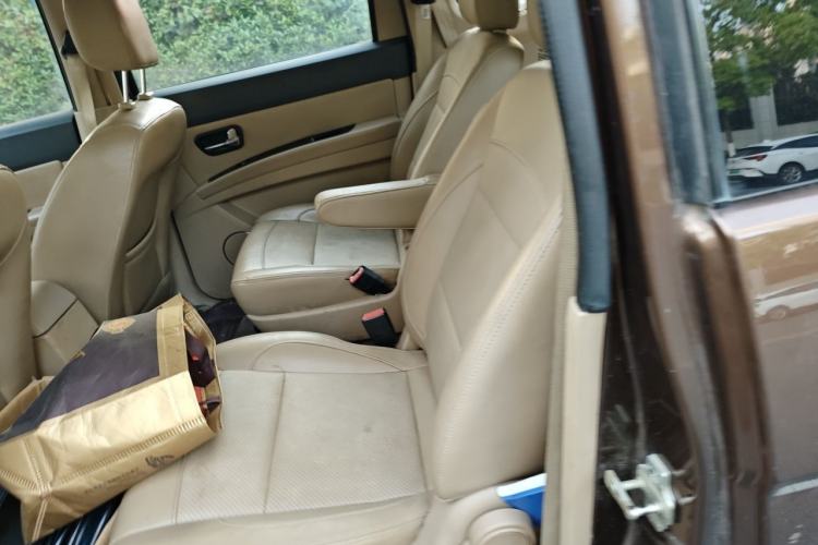 Used Wuling Hongguang 2014 1.5L S Standard Version Left Rear Seat