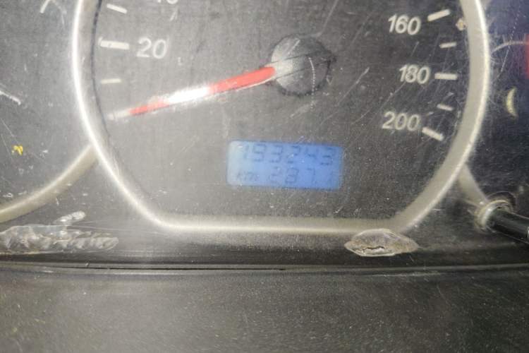 Used Wuling Hongguang 2014 1.2L S Standard Version China IV Standard Odometer Close Up