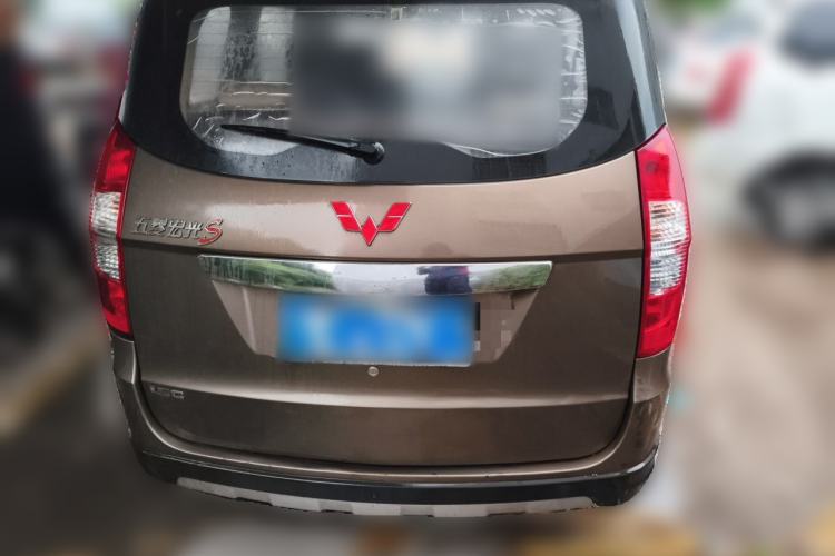 Used Wuling Hongguang 2014 1.5L S Comfort Model Rear