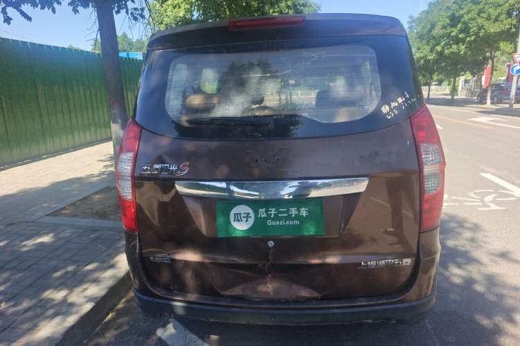 Used Wuling Hongguang 2014 1.5L S Standard Version Rear