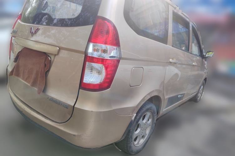 Used Wuling Hongguang 2014 1.5L Standard Version Rear Right 45 Deg