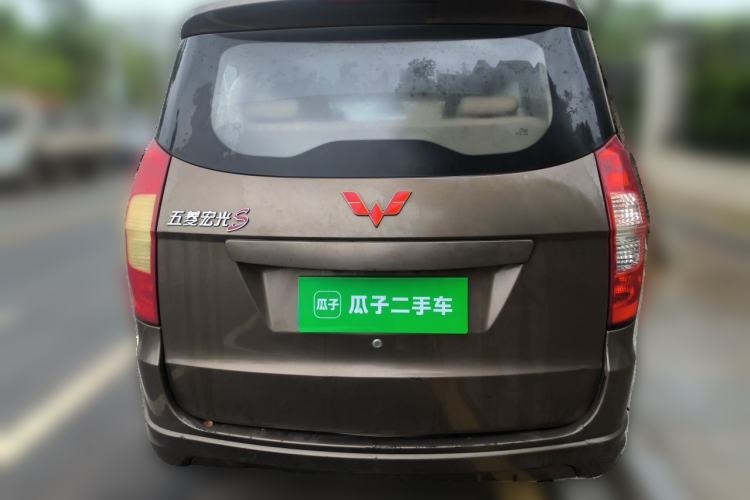 Used Wuling Hongguang 2014 1.5L S Standard Version Rear
