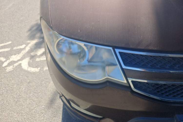 Used Wuling Hongguang 2014 1.5L S Standard Version Right Front Headlight