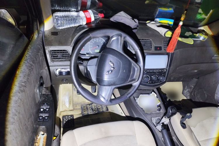 Used Wuling Hongguang 2014 1.5L Standard Version Steering Wheel