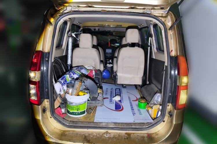 Used Wuling Hongguang 2014 1.5L Standard Version Trunk