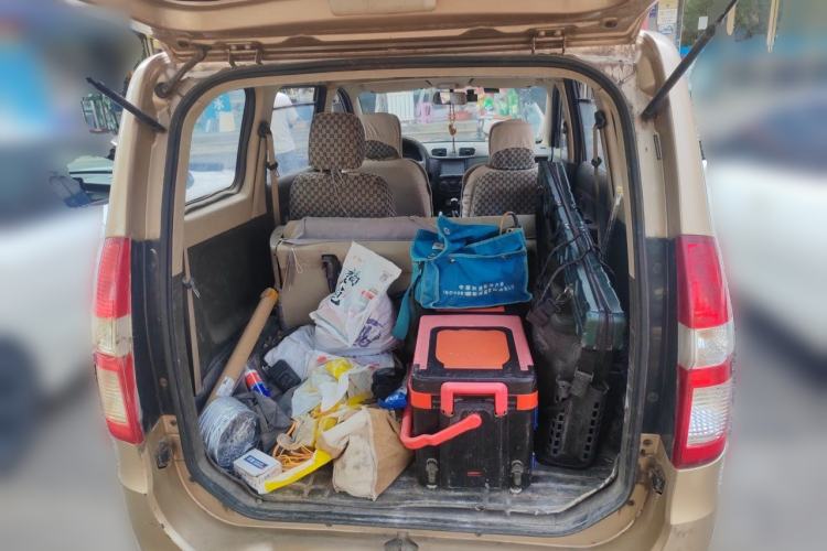 Used Wuling Hongguang 2014 1.5L Standard Version Trunk