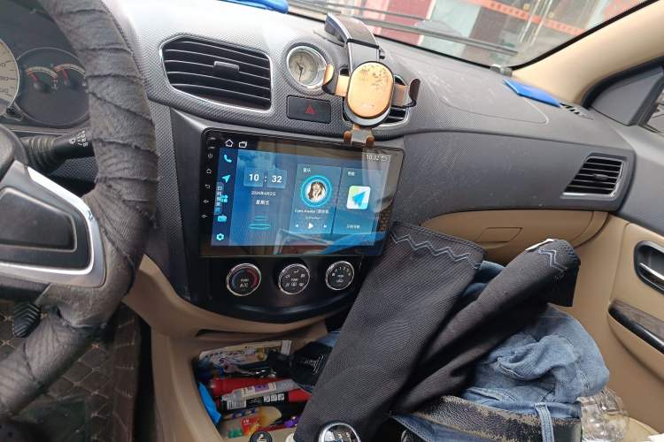 Used Wuling Hongguang 2014 1.5L S Standard Version Audio And AC Panel