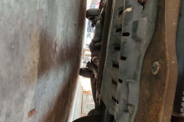 Used Wuling Hongguang 2014 1.5L S Standard Version Chassis Front