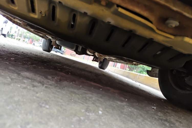 Used Wuling Hongguang 2014 1.2L Base Model China IV Chassis Front
