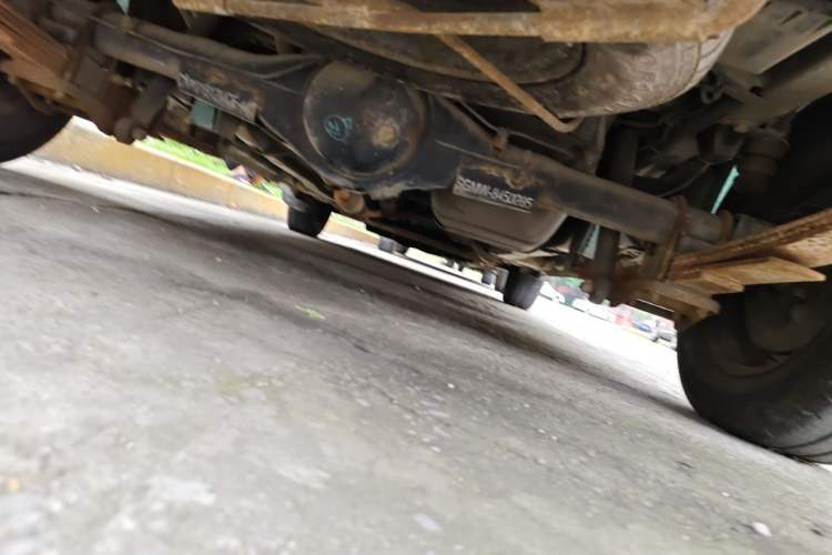 Used Wuling Hongguang 2014 1.2L Base Model China IV Chassis Rear