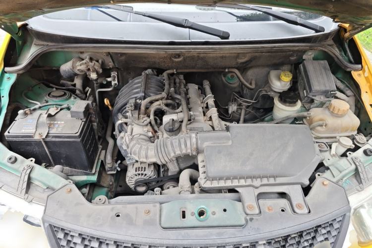 Used Wuling Hongguang 2014 1.2L Base Model China IV Engine Bay
