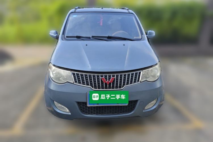 Used Wuling Hongguang 2014 1.5L Standard Version Front