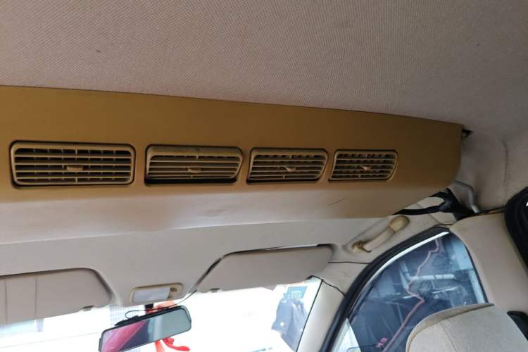 Used Wuling Hongguang 2014 1.5L Standard Version Headliner