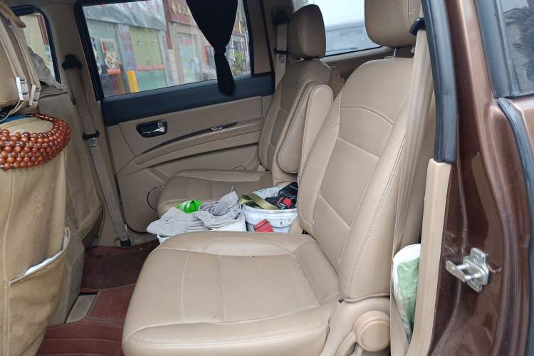Used Wuling Hongguang 2014 1.5L S Standard Version Left Rear Seat