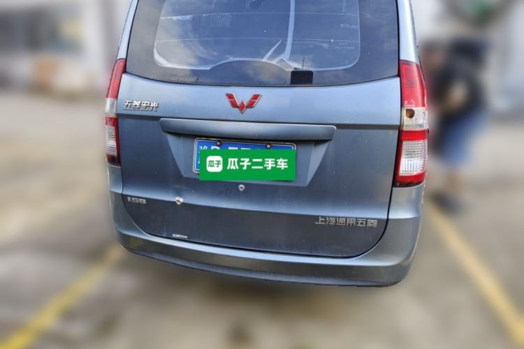 Used Wuling Hongguang 2014 1.5L Standard Version Rear