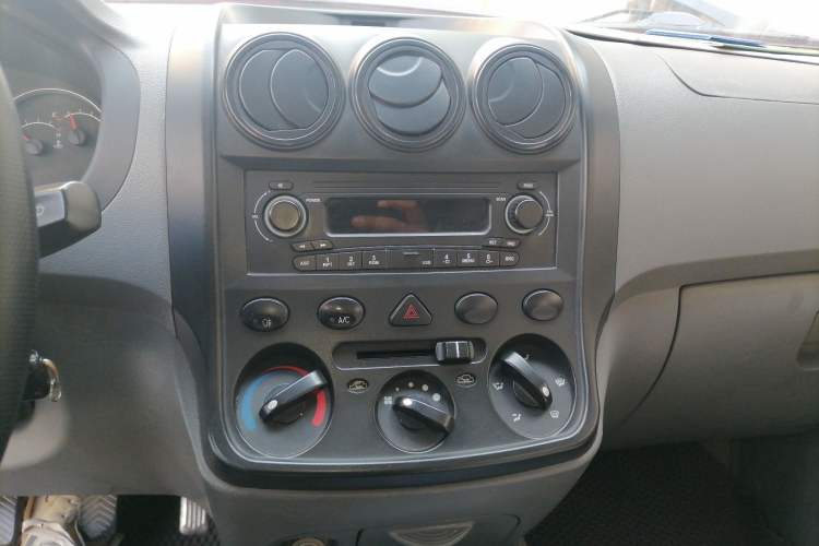 Used Wuling Hongguang 2014 1.2L Base Model China IV
