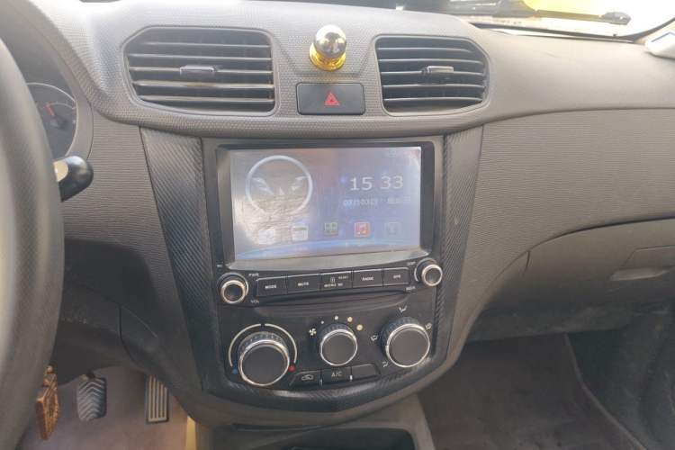 Used Wuling Hongguang 2014 1.2L S Standard Version China IV Standard Audio And AC Panel