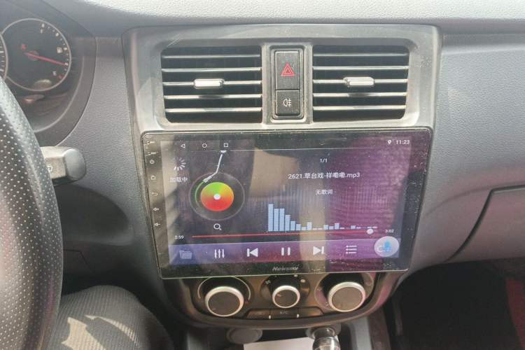 Used Wuling Hongguang 2014 1.2L Base Model China IV Audio And AC Panel
