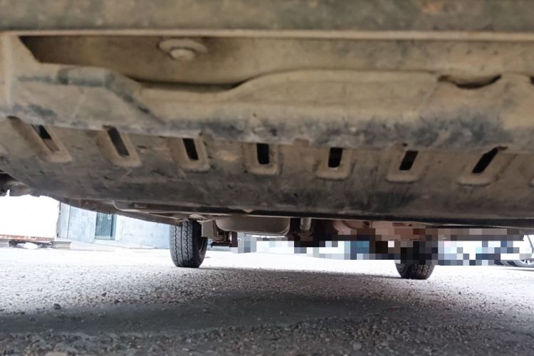 Used Wuling Hongguang 2014 1.2L Base Model China IV Chassis Front