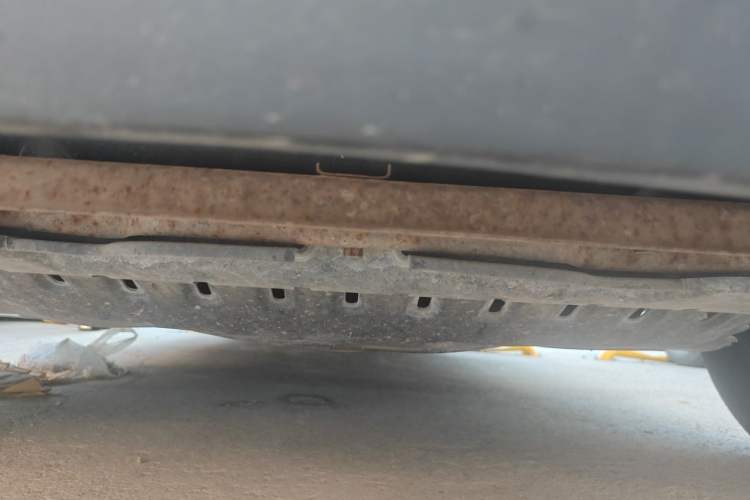 Used Wuling Hongguang 2014 1.2L Base Model China IV Chassis Front