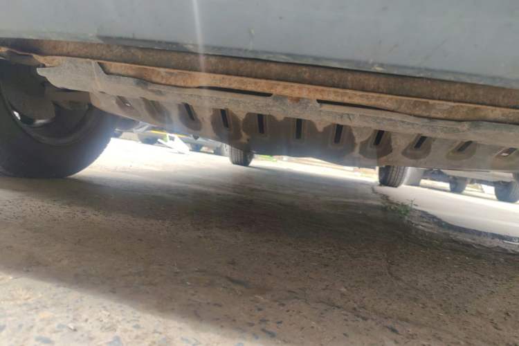 Used Wuling Hongguang 2014 1.2L Base Model China IV Chassis Front