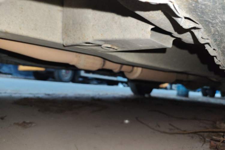 Used Wuling Hongguang 2014 1.2L Base Model China IV Chassis Front Left