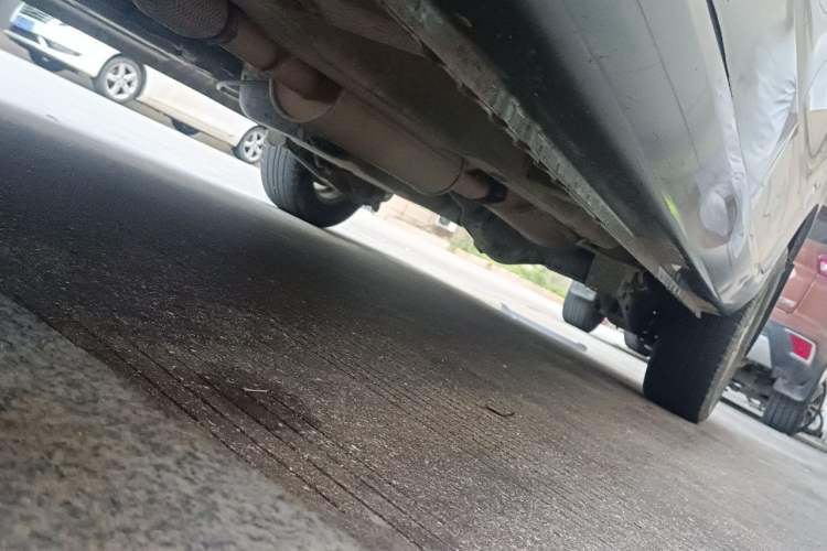 Used Wuling Hongguang 2014 1.2L Standard Model China IV Chassis Front Left