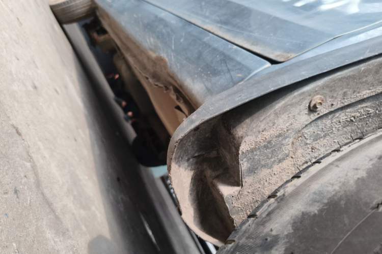 Used Wuling Hongguang 2014 1.2L Base Model China IV Chassis Front Right
