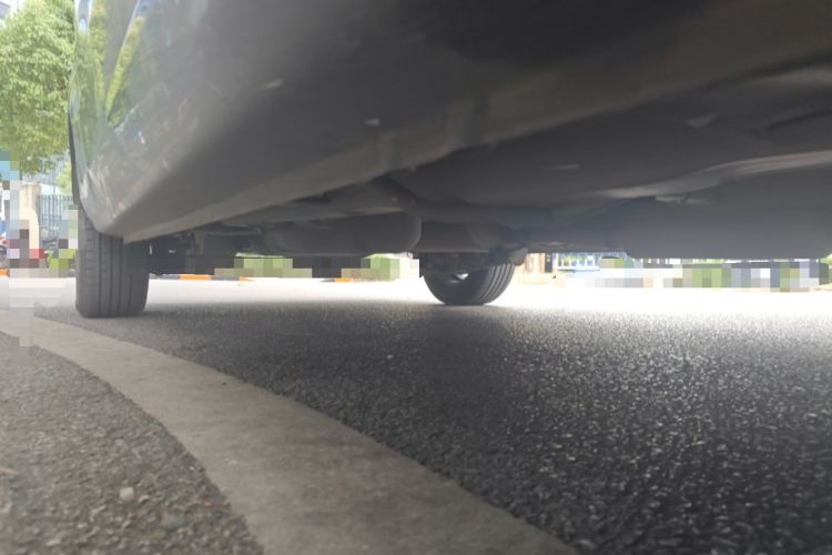 Used Wuling Hongguang 2014 1.5L S Standard Version Chassis Front Right