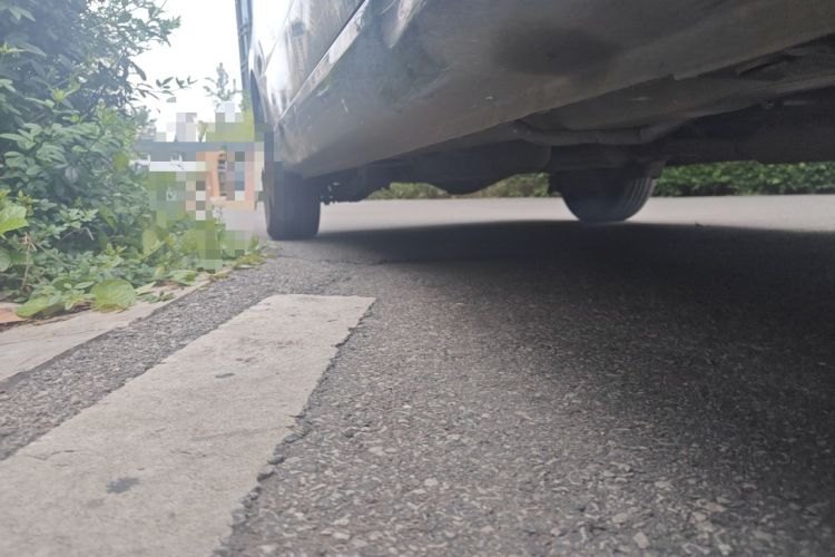 Used Wuling Hongguang 2014 1.5L S Standard Version Chassis Front Right