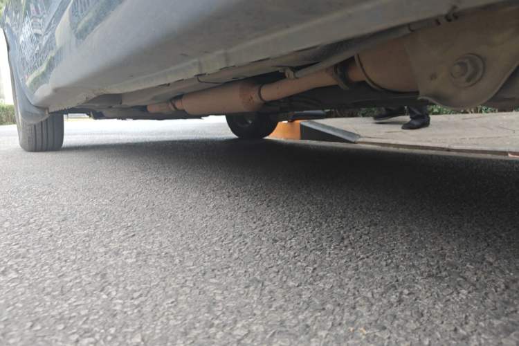 Used Wuling Hongguang 2014 1.5L S Standard Version Chassis Rear Left