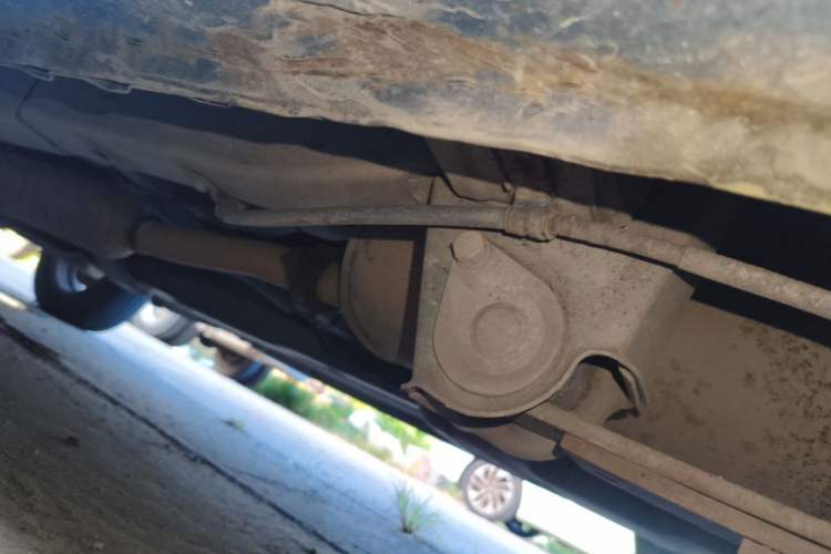 Used Wuling Hongguang 2014 1.5L Base Version Chassis Rear Left