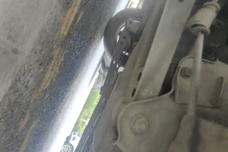 Used Wuling Hongguang 2014 1.2L Base Model China IV Chassis Rear Right