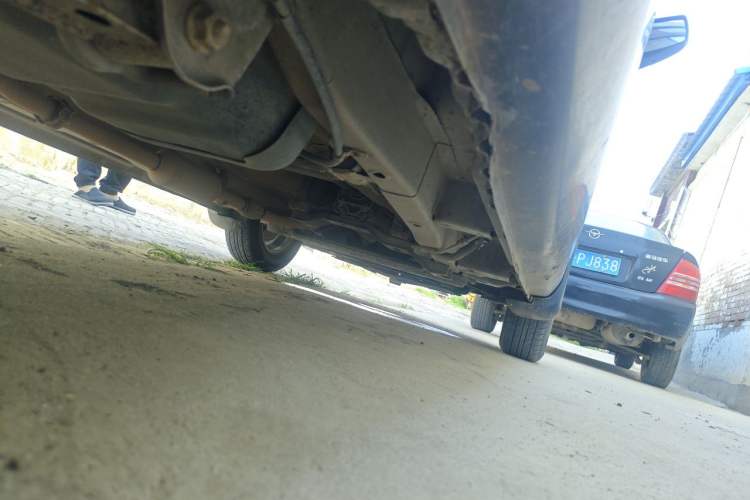 Used Wuling Hongguang 2014 1.2L S Standard Version China IV Standard Chassis Rear Right