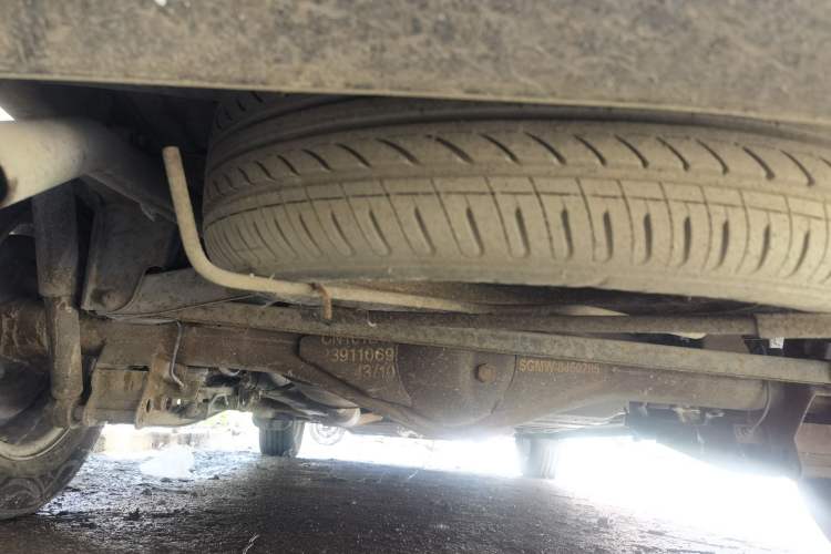 Used Wuling Hongguang 2014 1.5L Standard Version Chassis Rear