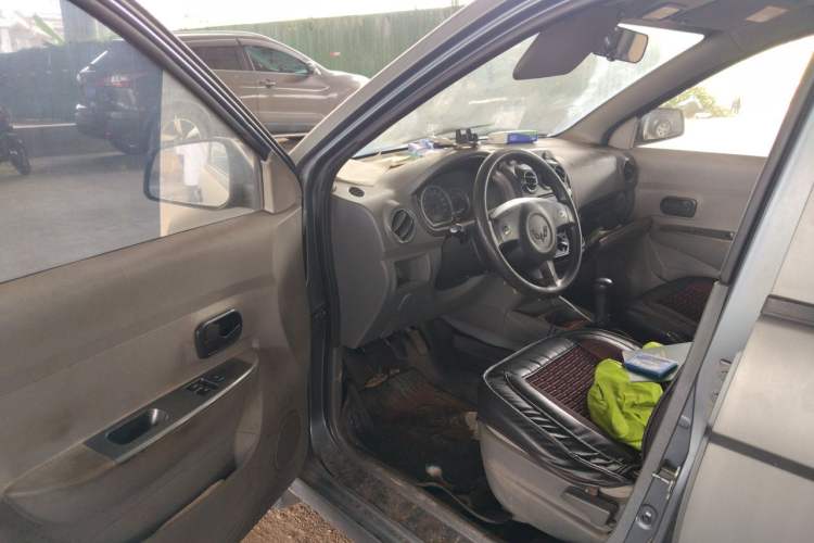 Used Wuling Hongguang 2014 1.5L Base Version Driver Seat