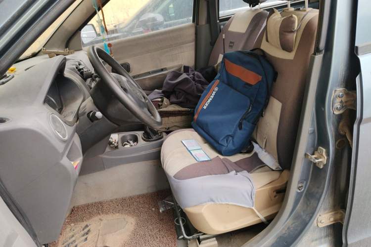 Used Wuling Hongguang 2014 1.2L Base Model China IV Driver Seat