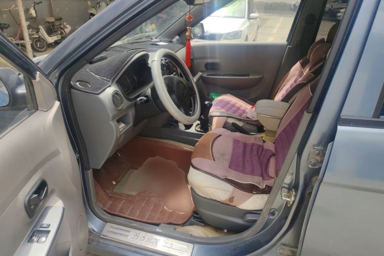 Used Wuling Hongguang 2014 1.2L Base Model China IV Driver Seat