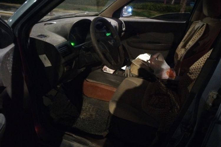 Used Wuling Hongguang 2014 1.2L Standard Model China IV Driver Seat
