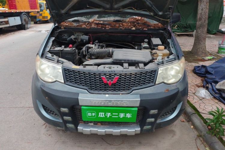 Used Wuling Hongguang 2014 1.2L Base Model China IV Engine Bay