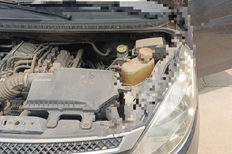 Used Wuling Hongguang 2014 1.2L Base Model China IV Engine Bay Left