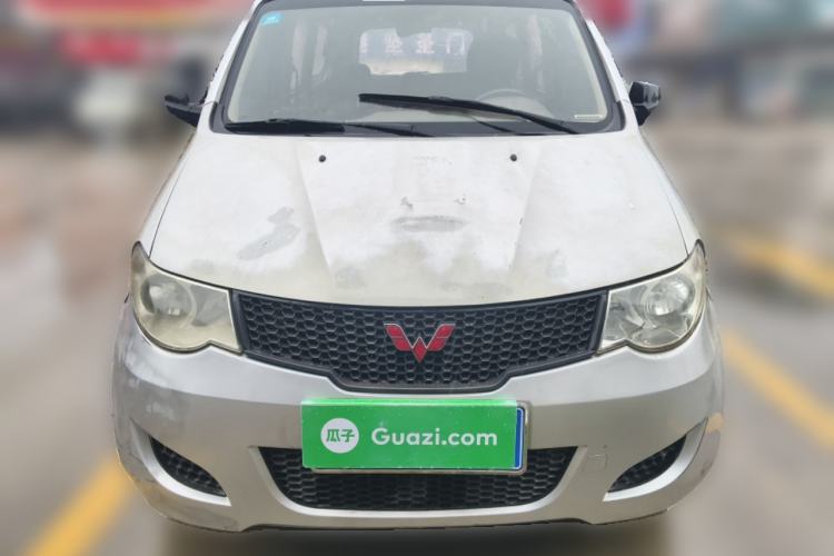 Used Wuling Hongguang 2014 1.2L Base Model China IV Front
