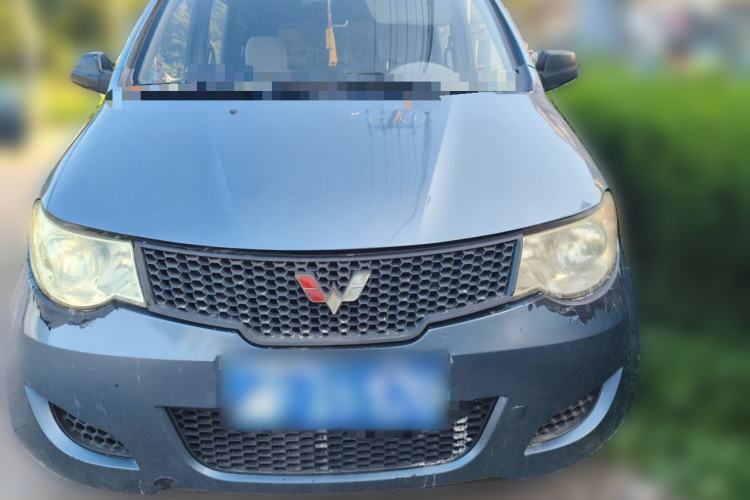 Used Wuling Hongguang 2014 1.5L Base Version Front